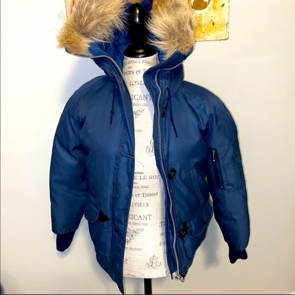 1970’s Canadian Trails Goose Down Coyote Fur Trim Blue Bomber XS / S Vintage - Picture 2 of 16